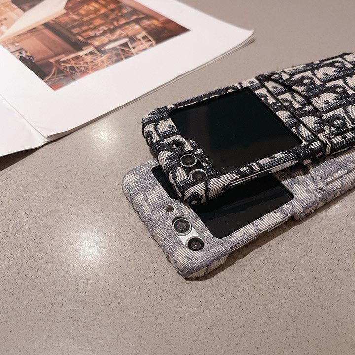 ディオールGalaxy Z Flip 5ブランド刺繍ケース