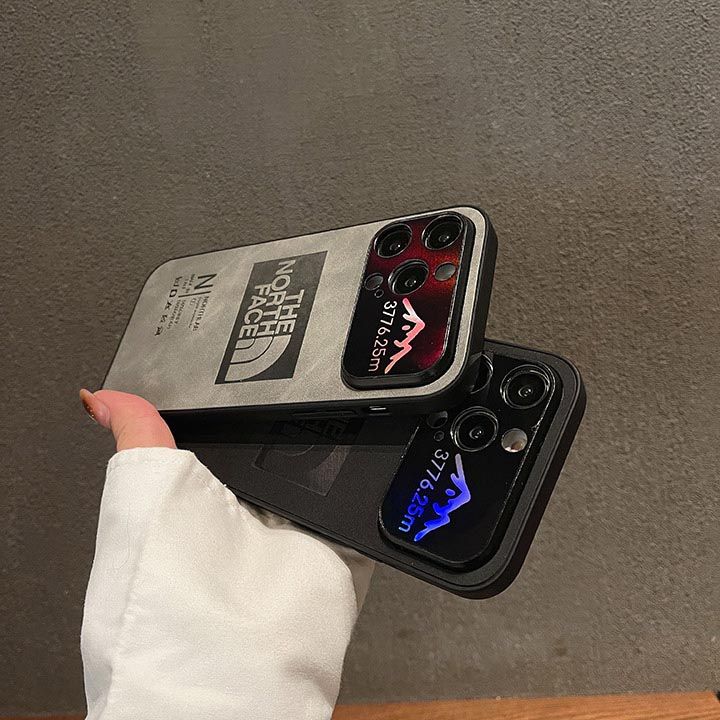 ノースフェイスiPhone16携帯カバーレーザーウィンドウ