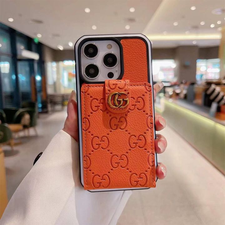 グッチ iPhone15 折りたたみカードホルダーケース