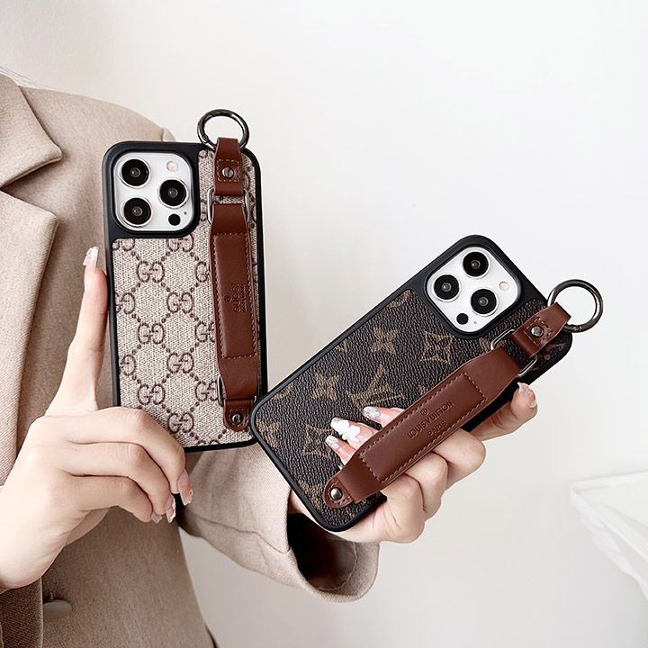 ルイ・ヴィトンのiPhone15のケース
