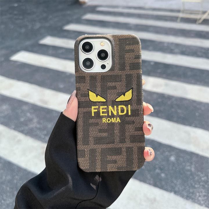 フェンディiPhone16刺繍付きスマホケース