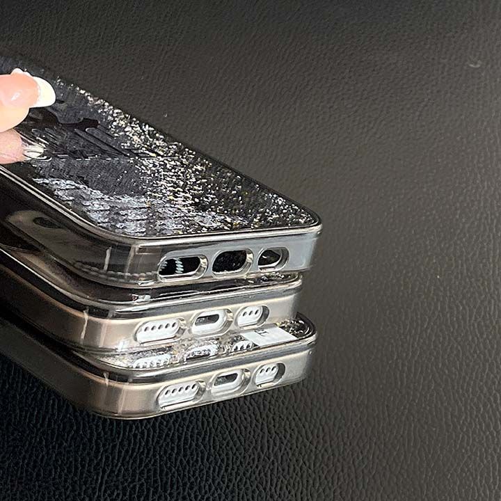 シャネルiPhone流砂ケース