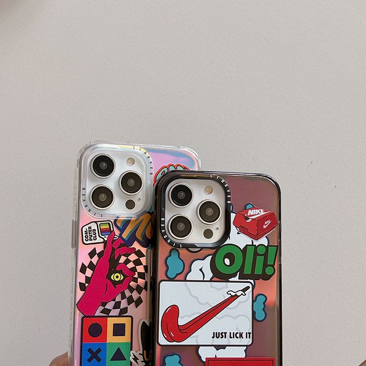 ナイキ iPhone 15 カートゥーン スマホケース