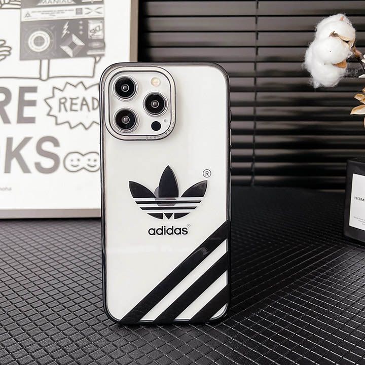 ナイキ iPhone 15 スポーツ風スマホケース