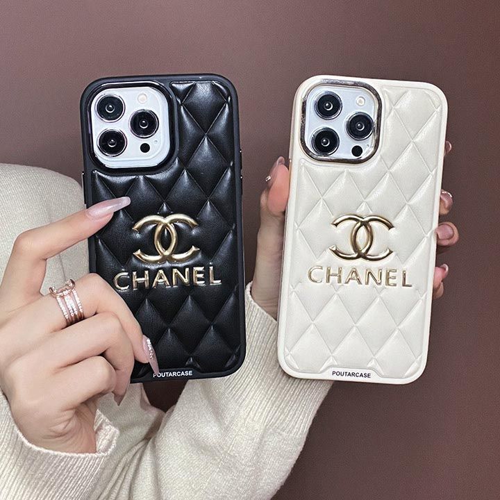 シャネル iPhone13 ブランドケース