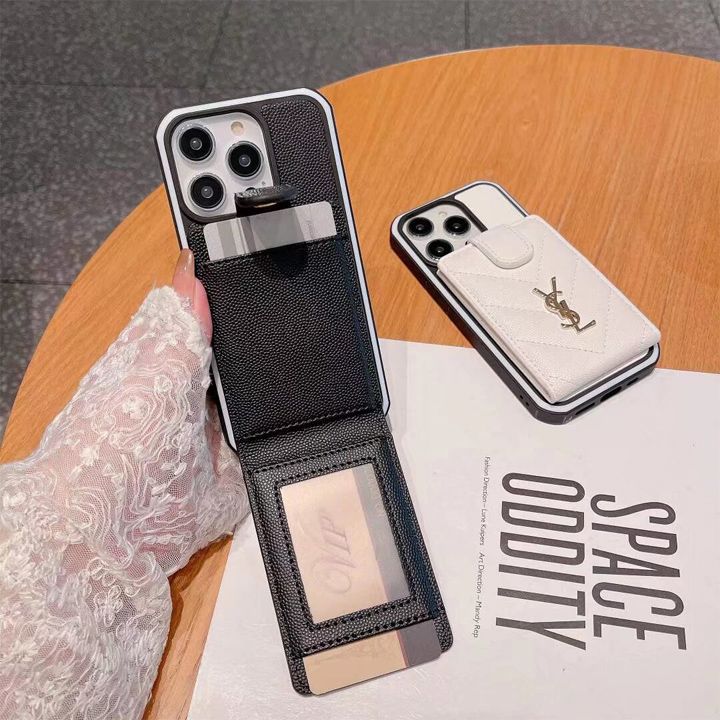 サンローランiPhone15刺繍ロゴケース