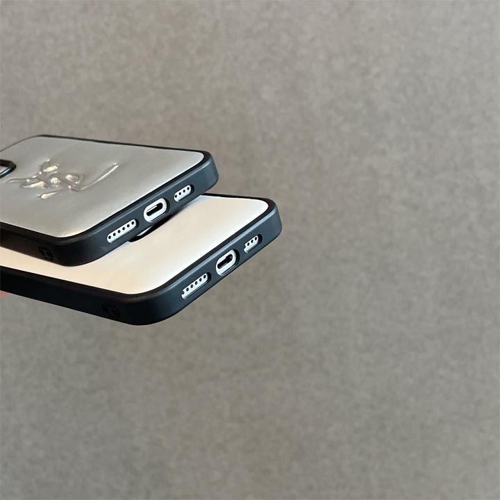 サンローランiPhone15エアクッションケース