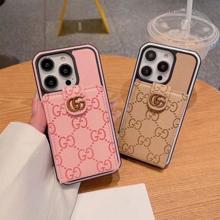 グッチ iPhone15 折りたたみカードホルダーケース