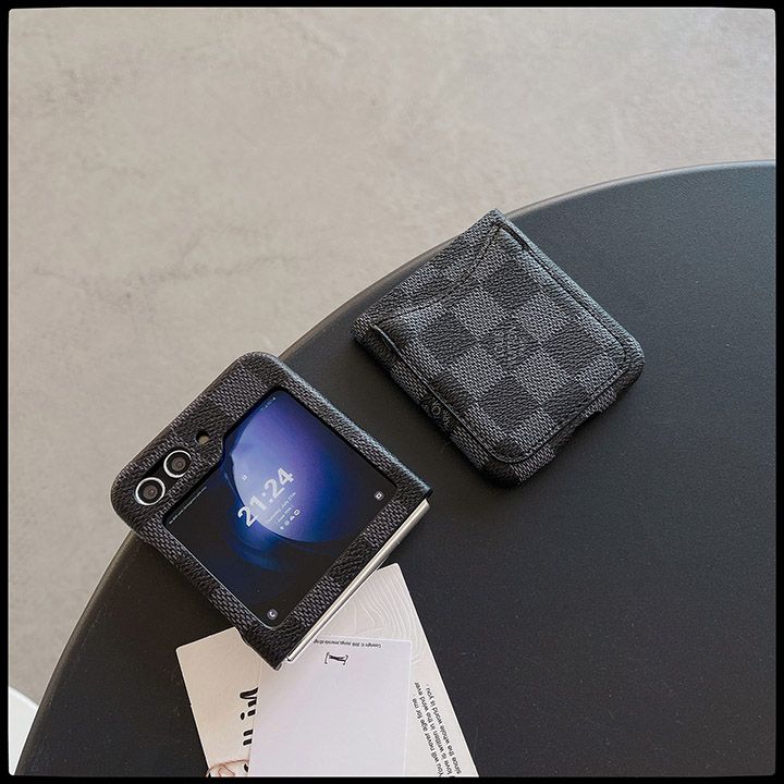 ルイ・ヴィトン Galaxy Z Flip 5 折りたたみスマホケース