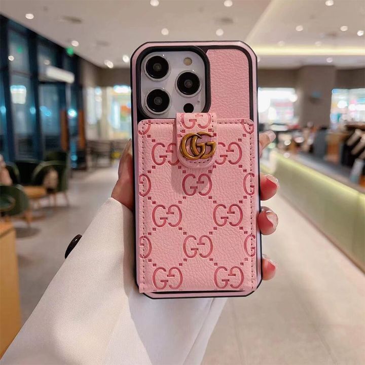 グッチ iPhone15 折りたたみカードホルダーケース