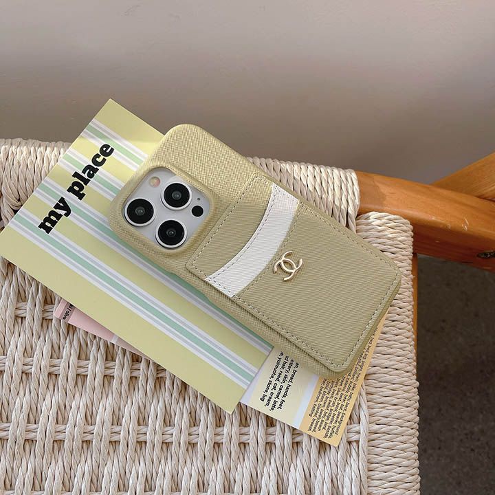 シャネルiPhoneケース