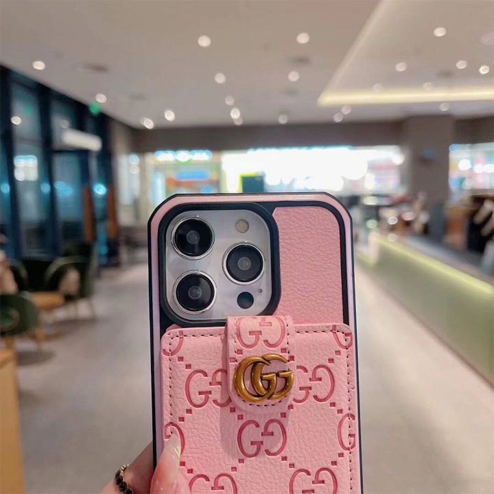 グッチ iPhone15 折りたたみカードホルダーケース