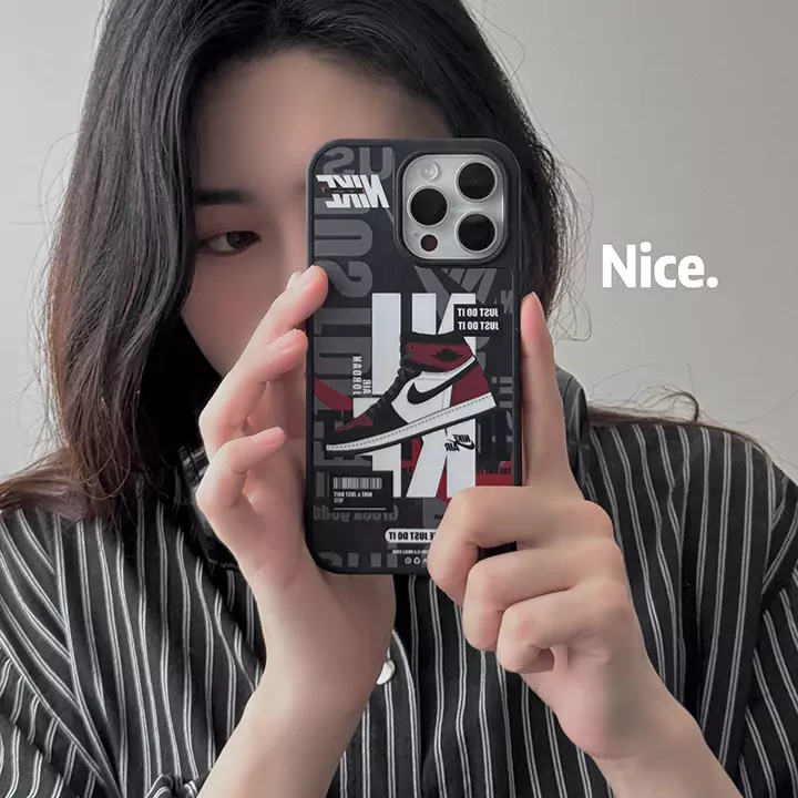 ナイキiPhone16ケース