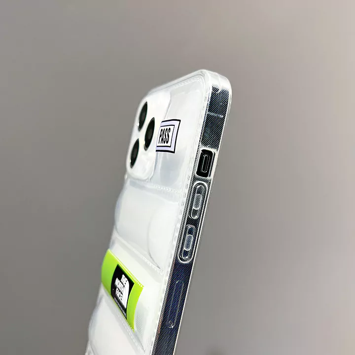 ノースフェイスiPhone16携帯カバー透明ダウンジャケット風