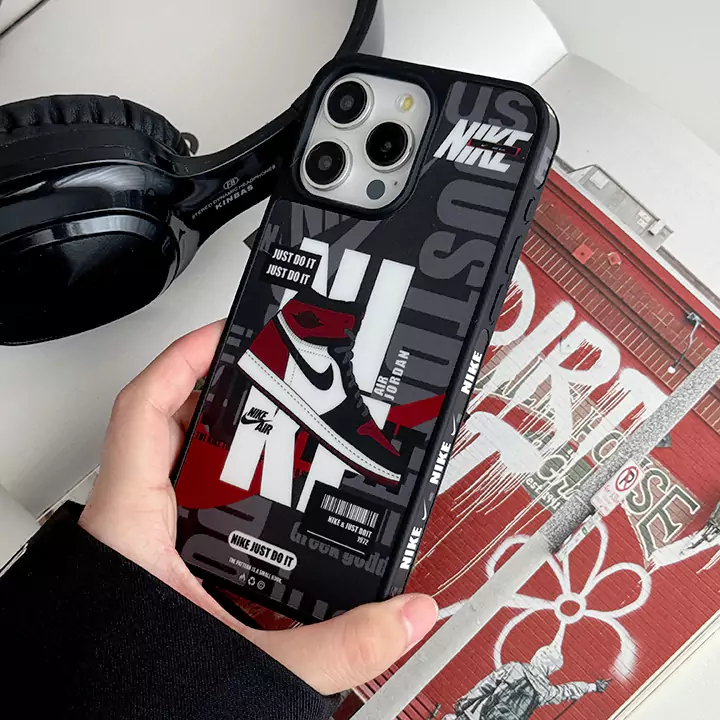 ナイキiPhone16ケース