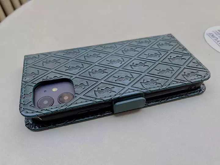 ディオール Aquos sense8 手帳型スマホケース