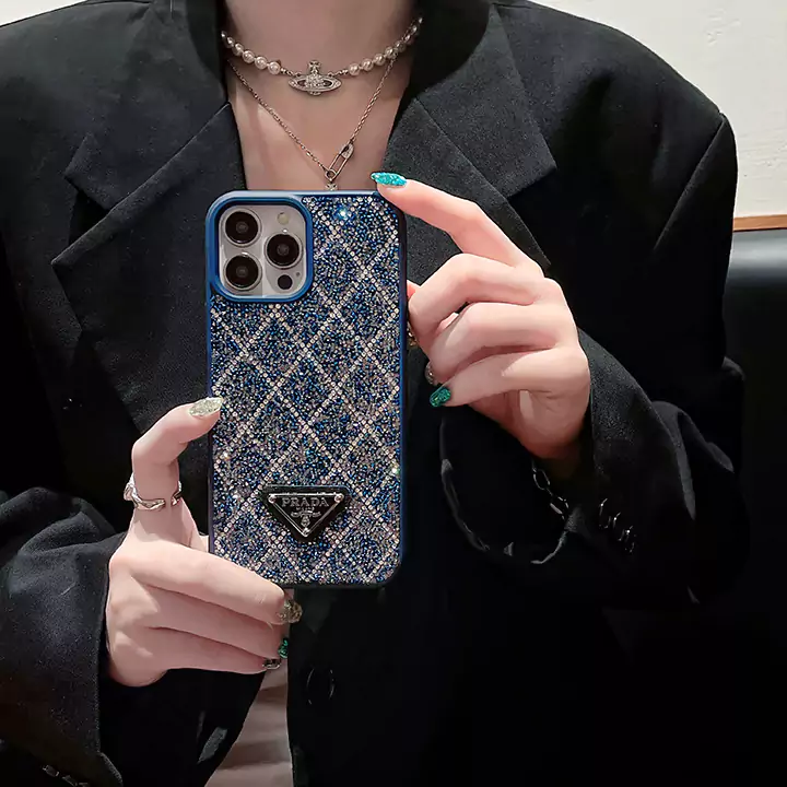 プラダiPhone15ケース菱格模様ダイヤモンド装飾