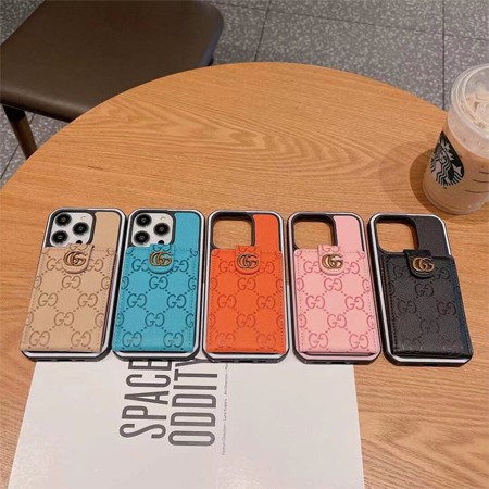 グッチ iPhone16 折りたたみカードホルダーケース